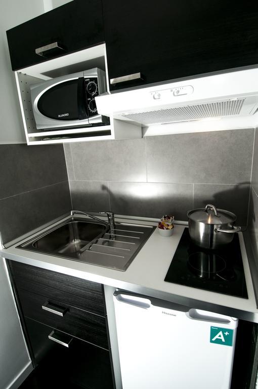 Il Faro Apartamento Nápoles Quarto foto