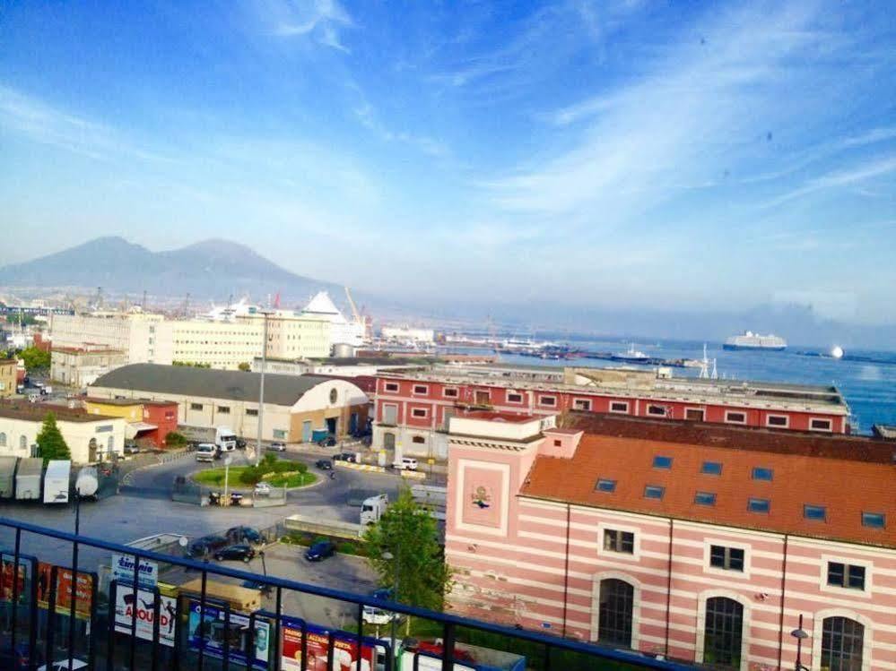 Il Faro Apartamento Nápoles Exterior foto
